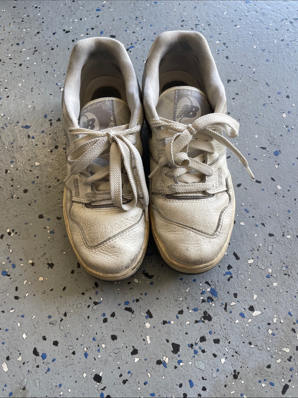 New Balance men’sWhite Leather Sneakers with Tan Accents